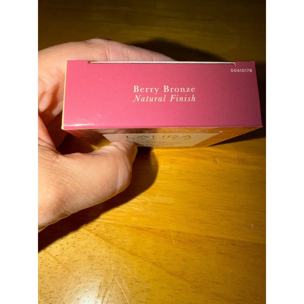Laura Geller Baked Blush-N-Bronze Berry Bronze Marbleized Natural Finish 8.5g